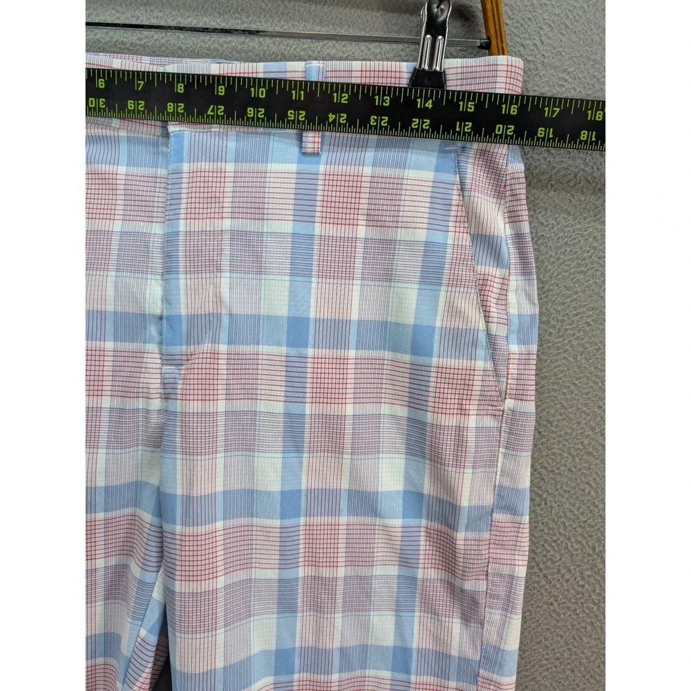 PGA Tour Performance Plaid Golf‎ Shorts Men's 32 Multicolor Stretch Chino Sports